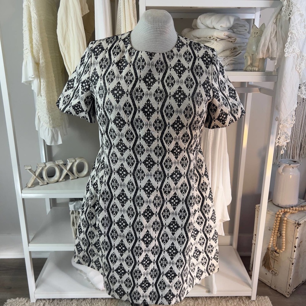 Casual Cream and Black A-line Midi Dress